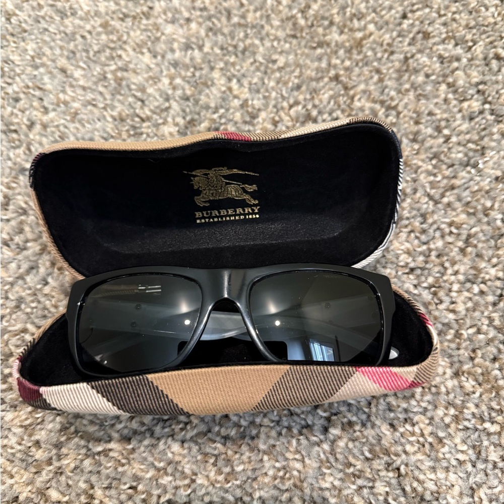 Burberry Classic Black Sunglasses